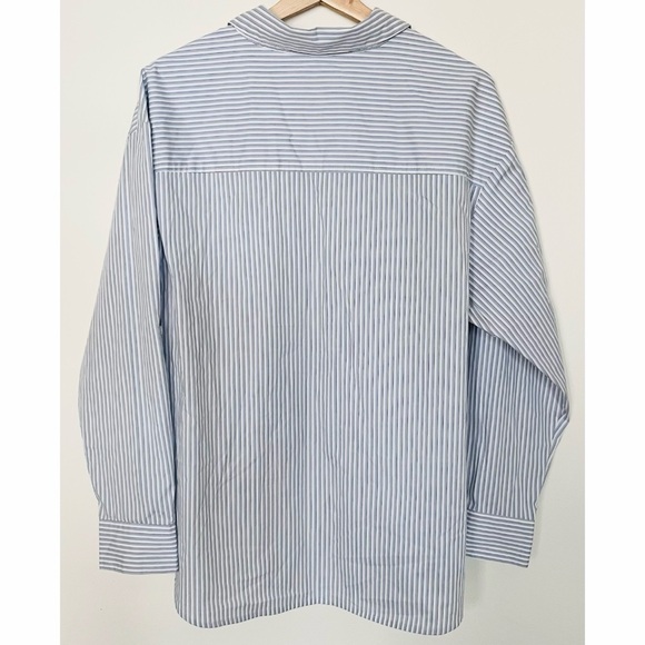 Kut From The Kloth • M • Kaiya Boyfriend Shirt Blue White Stripe Button Up - Picture 3 of 5